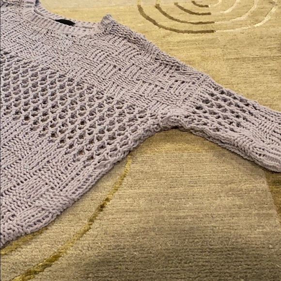 ~FATE By LFD~ Gray Boxy Short Sleeve Sweater - Picture 4 of 7